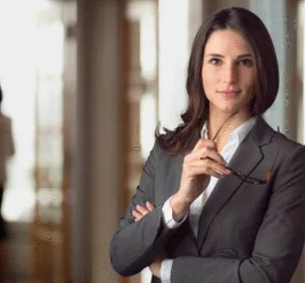 A Complete Guide to Starting a Business the Right Way